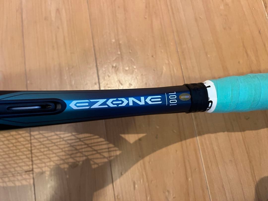 YONEX EZONE 100L 硬式テニスラケット