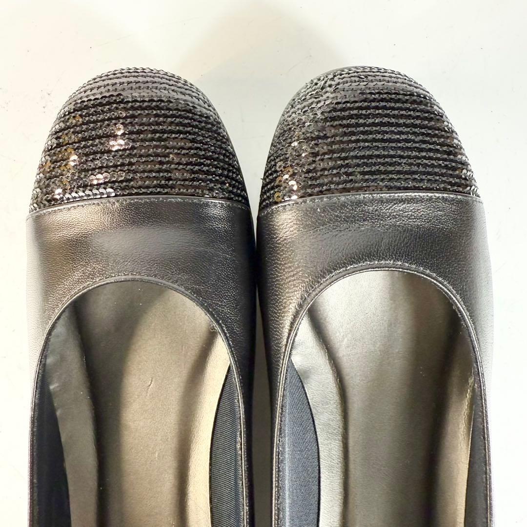 【未使用級】ヒルズアベニュー　パンプス（22）ラメ　ウェーブソール　黒　レザー