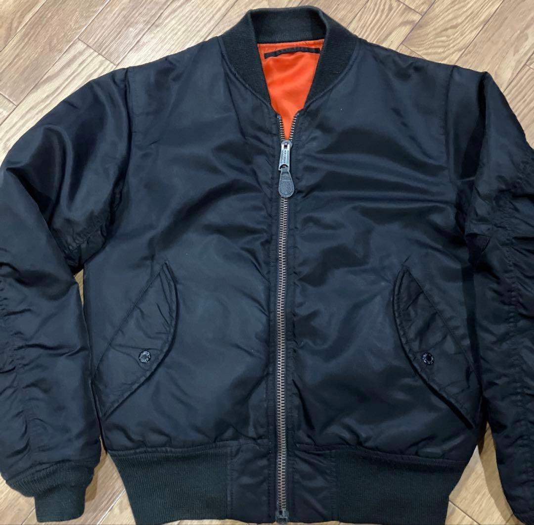 AVIREX MA-1 フライトジャケット ボンバージャケット ブラック 黒