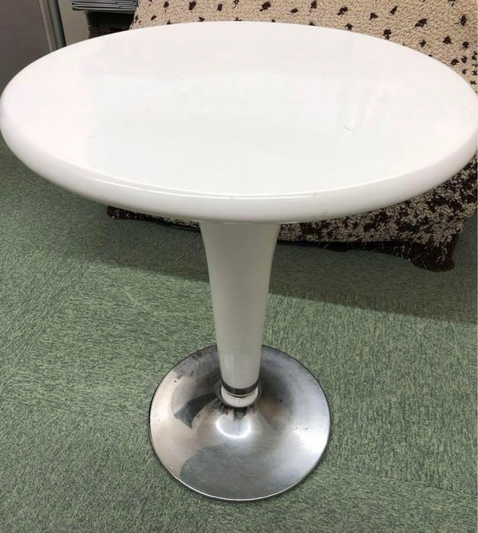 昇降式テーブル（1421）