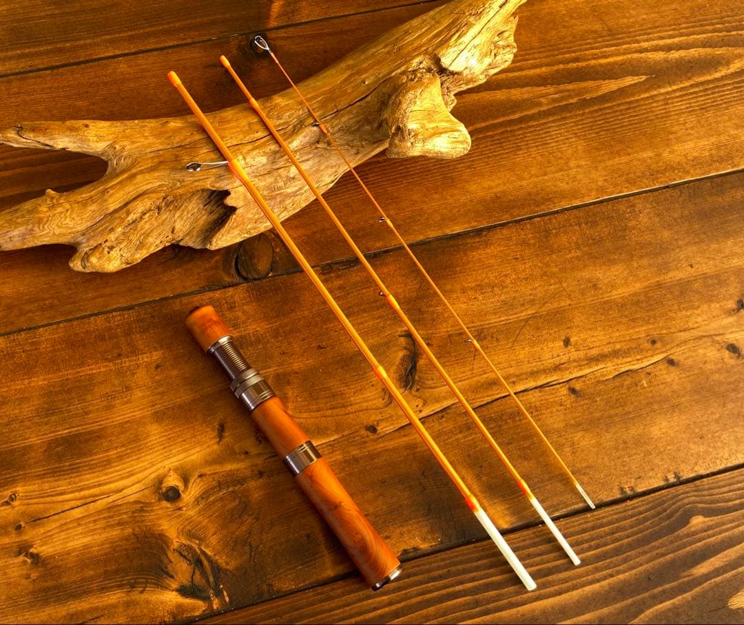 新品未使用　トラウトロッド　スピニング　ウッドグリップ　グラスロッド　渓流釣り