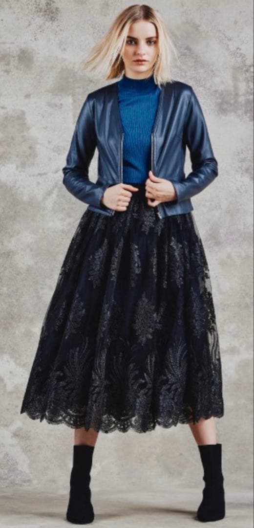 ✨ポアン✨【新品タグ付き】Sov.ダブスタ 刺繍 チュールスカート