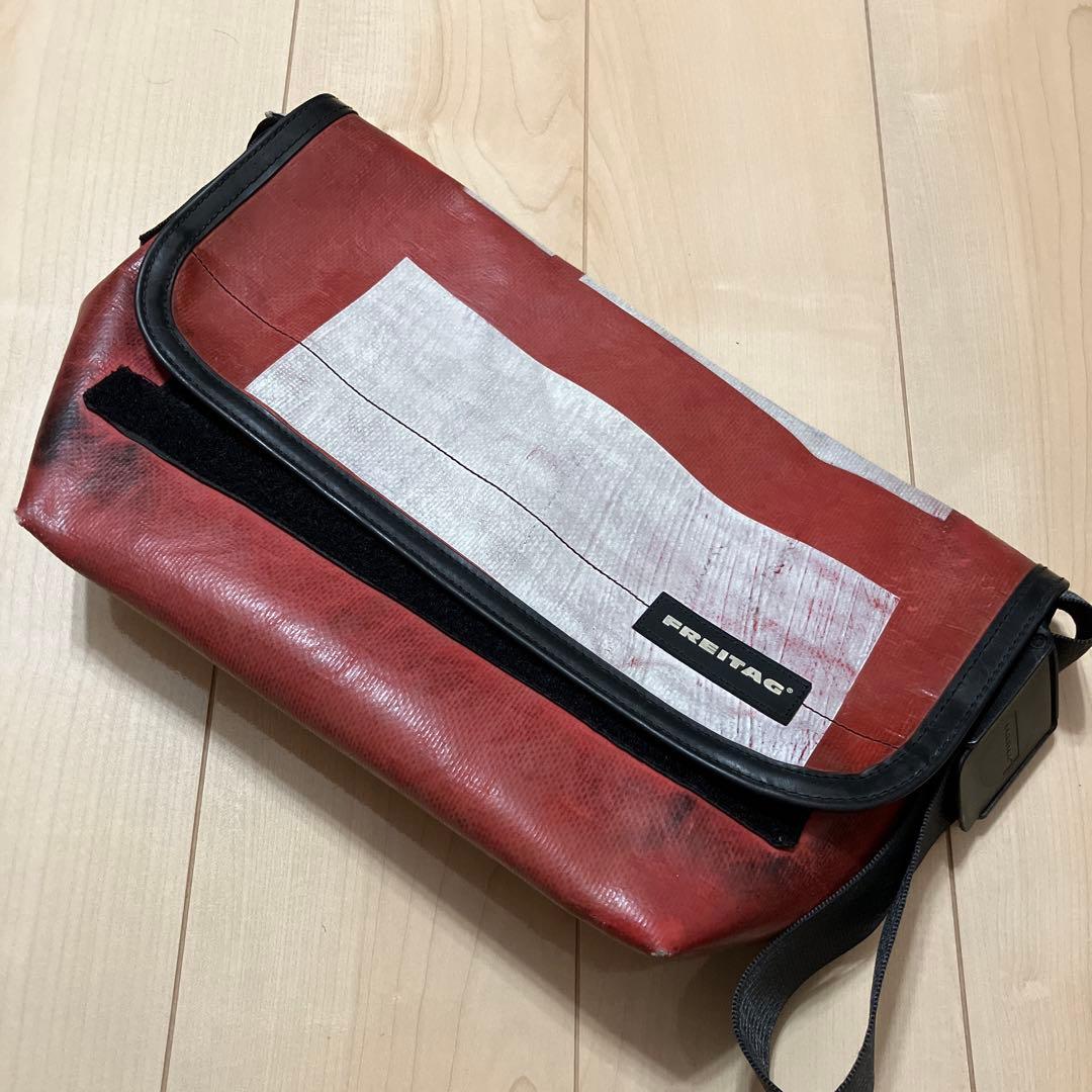 【新着】FREITAG メッセンジャーバッグ レッド/ホワイト サーフサイド6