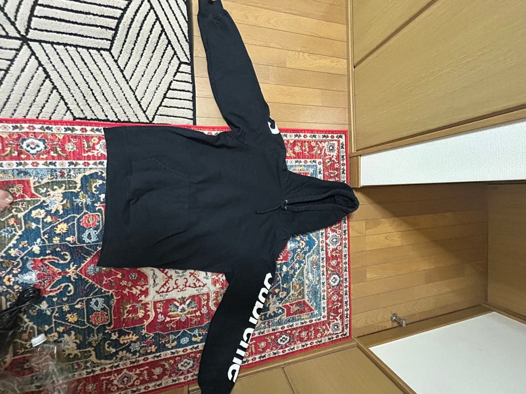 supreme パーカー