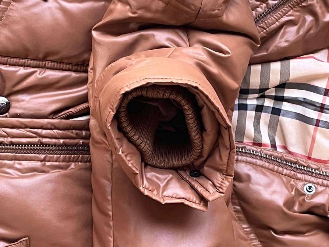 バーバリーブルーレーベル ダウンジャケット