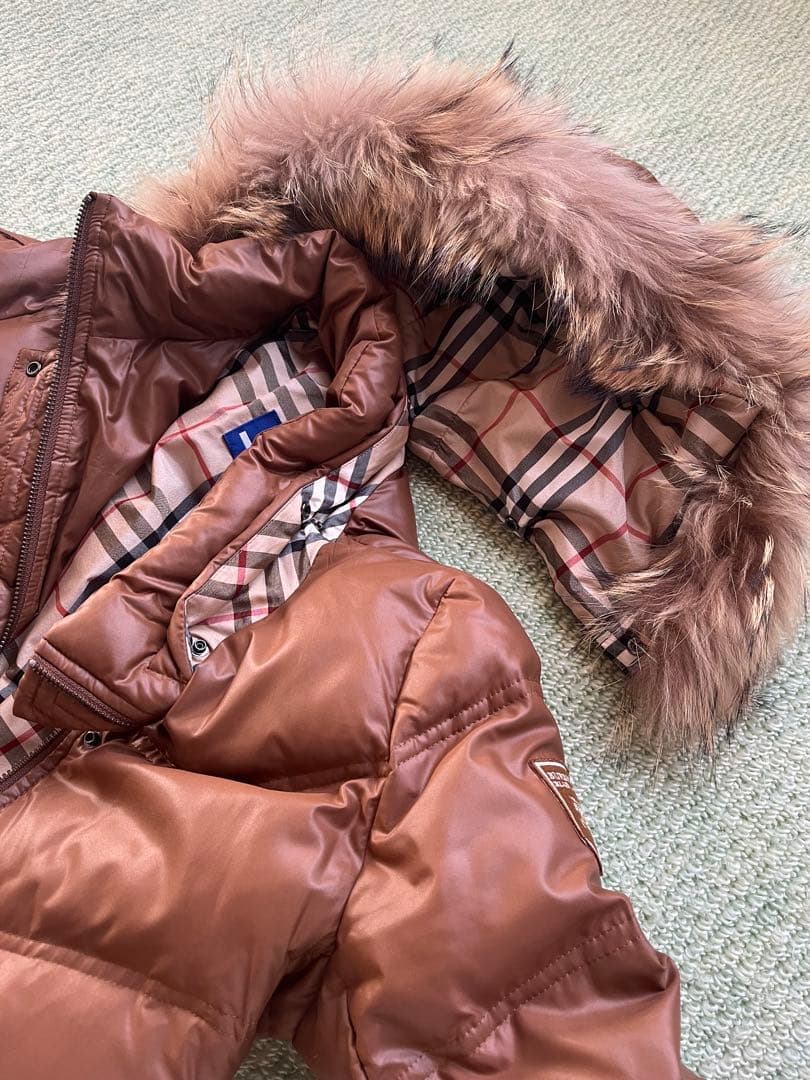 バーバリーブルーレーベル ダウンジャケット