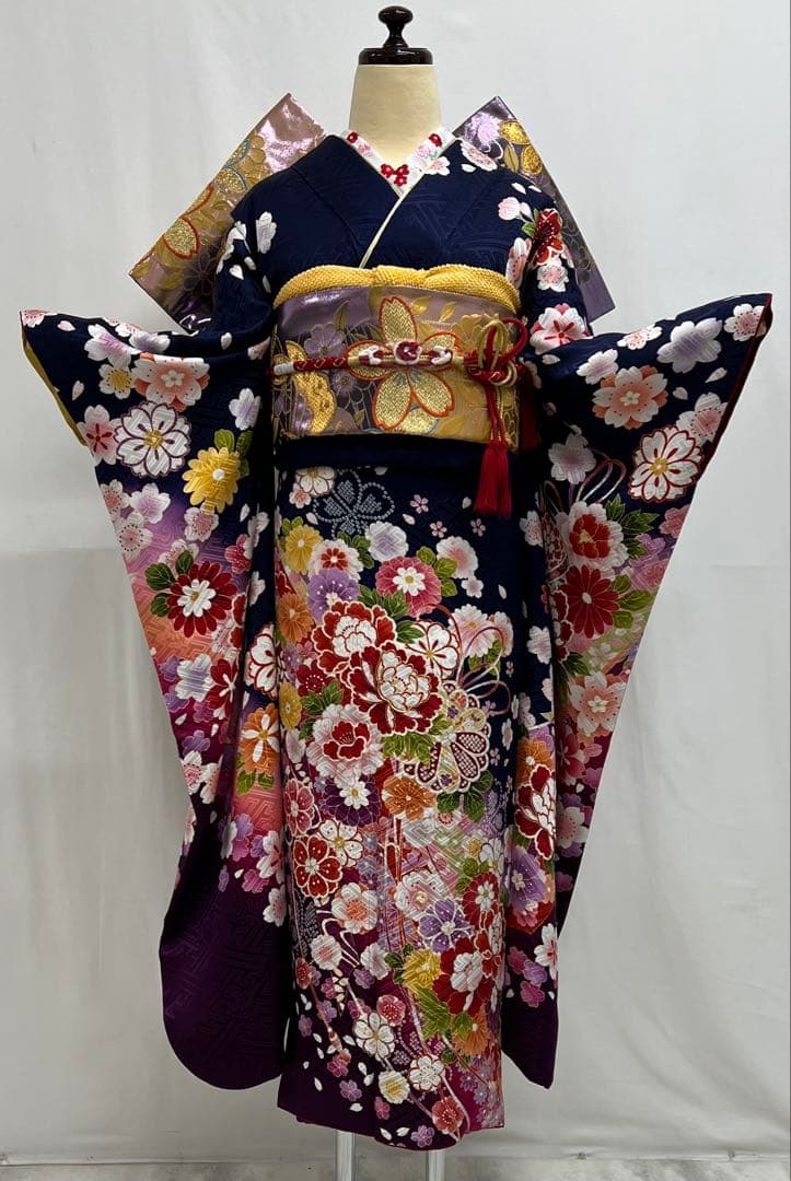 振り袖　フルセット　長襦袢付　豪華　美品　成人式　金彩加工　刺繍入り　609