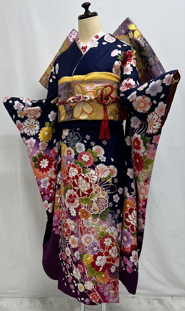 振り袖　フルセット　長襦袢付　豪華　美品　成人式　金彩加工　刺繍入り　609