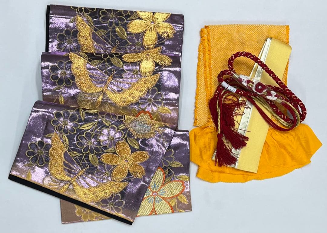 振り袖　フルセット　長襦袢付　豪華　美品　成人式　金彩加工　刺繍入り　609