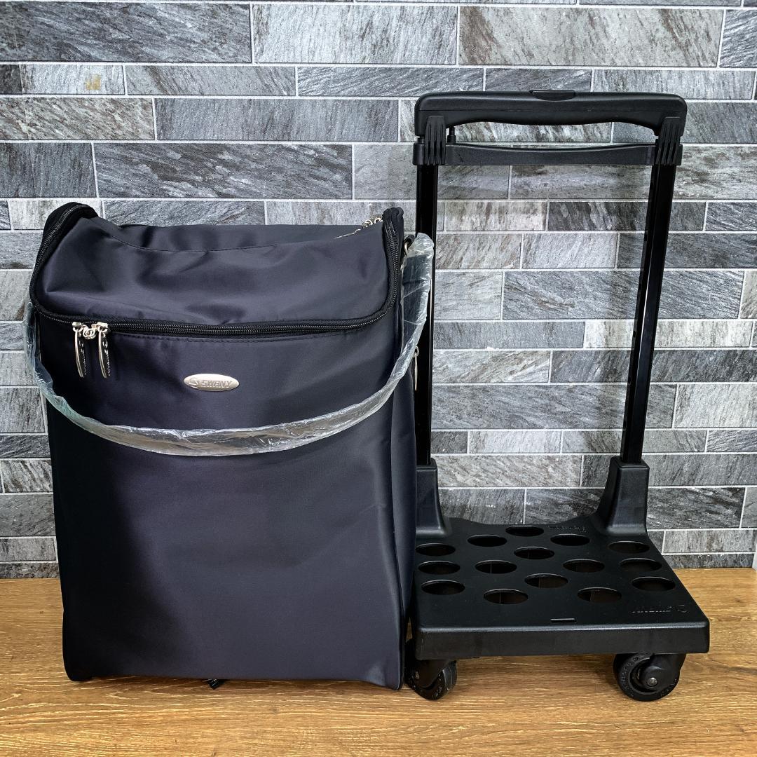 Shige　美品　スワニー ジップ　4輪　キャリーバッグ　車輪ストッパー付