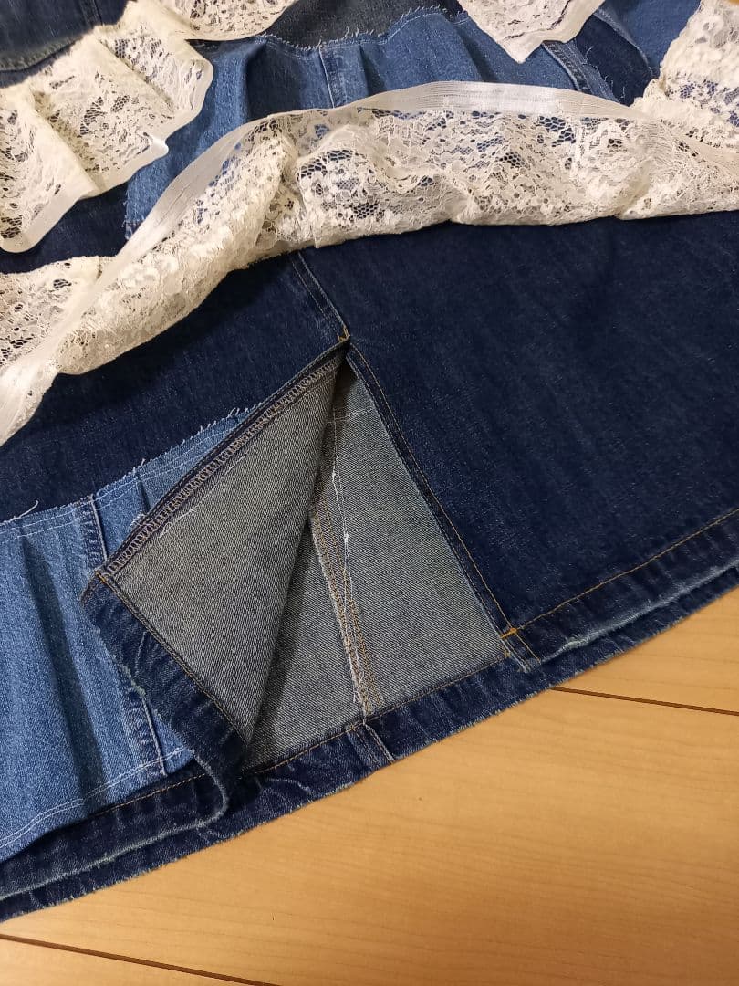 セール　デニムリメイク　フリフリフリルサロペット　一点物