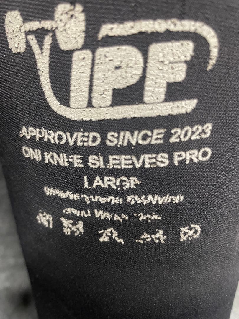 ONI Knee Sleeves Pro Lサイズ 鬼プロ 二ースリーブ