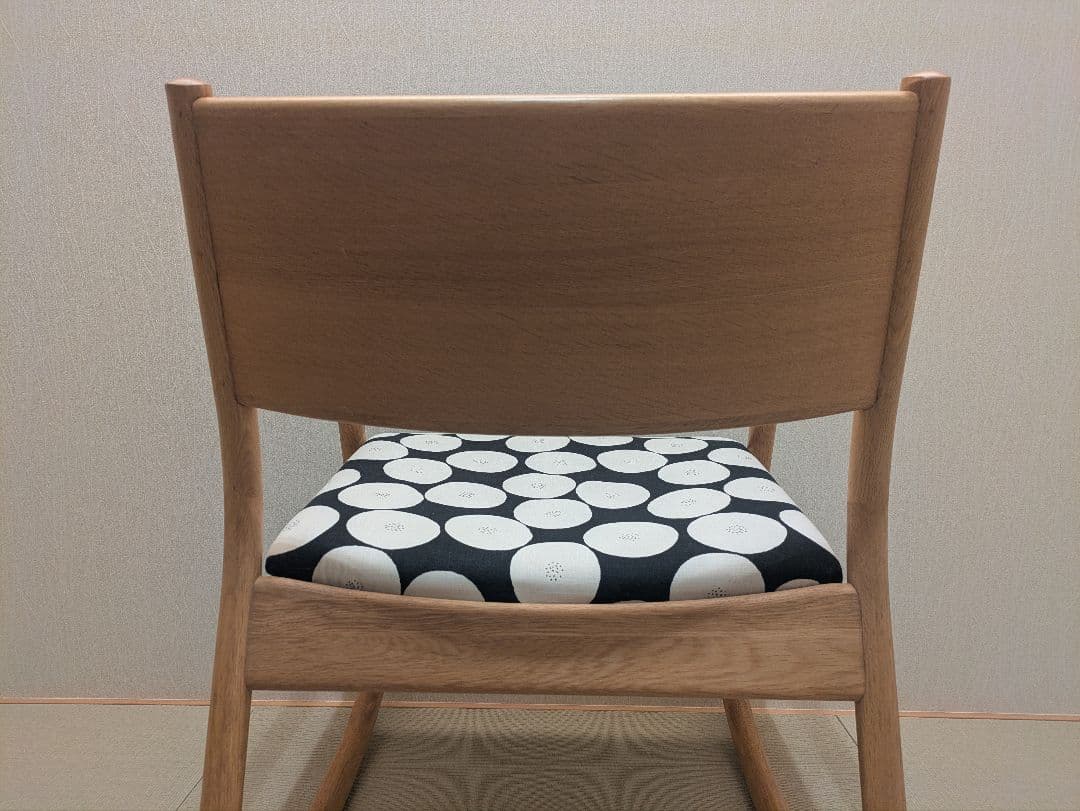 【U-La】ロッキングアームチェア オーク 座面ハンドメイド グッドデザイン