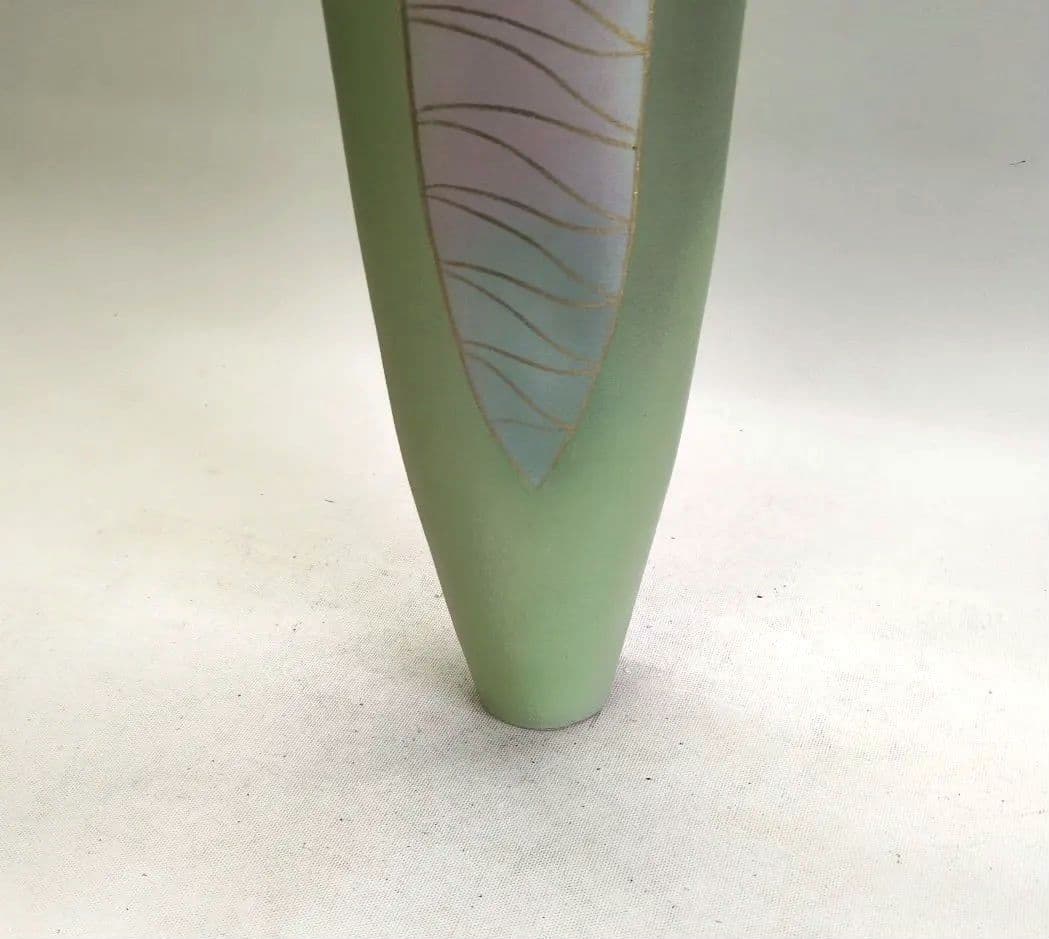 若草色の手造り花器　池坊好み　池坊花器