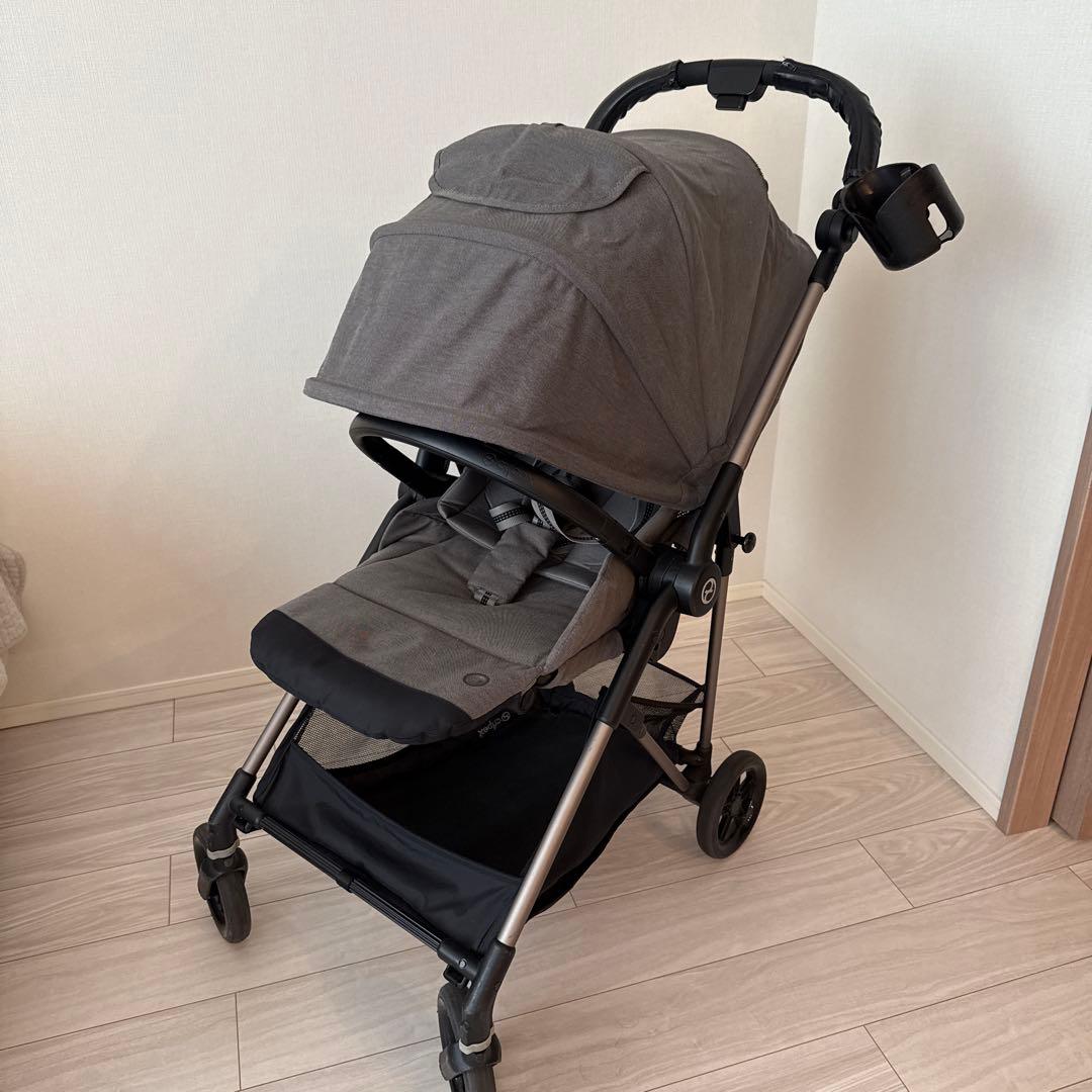 サイベックス　グレー 折りたたみ式 ベビーカー 日よけ付き　AB型