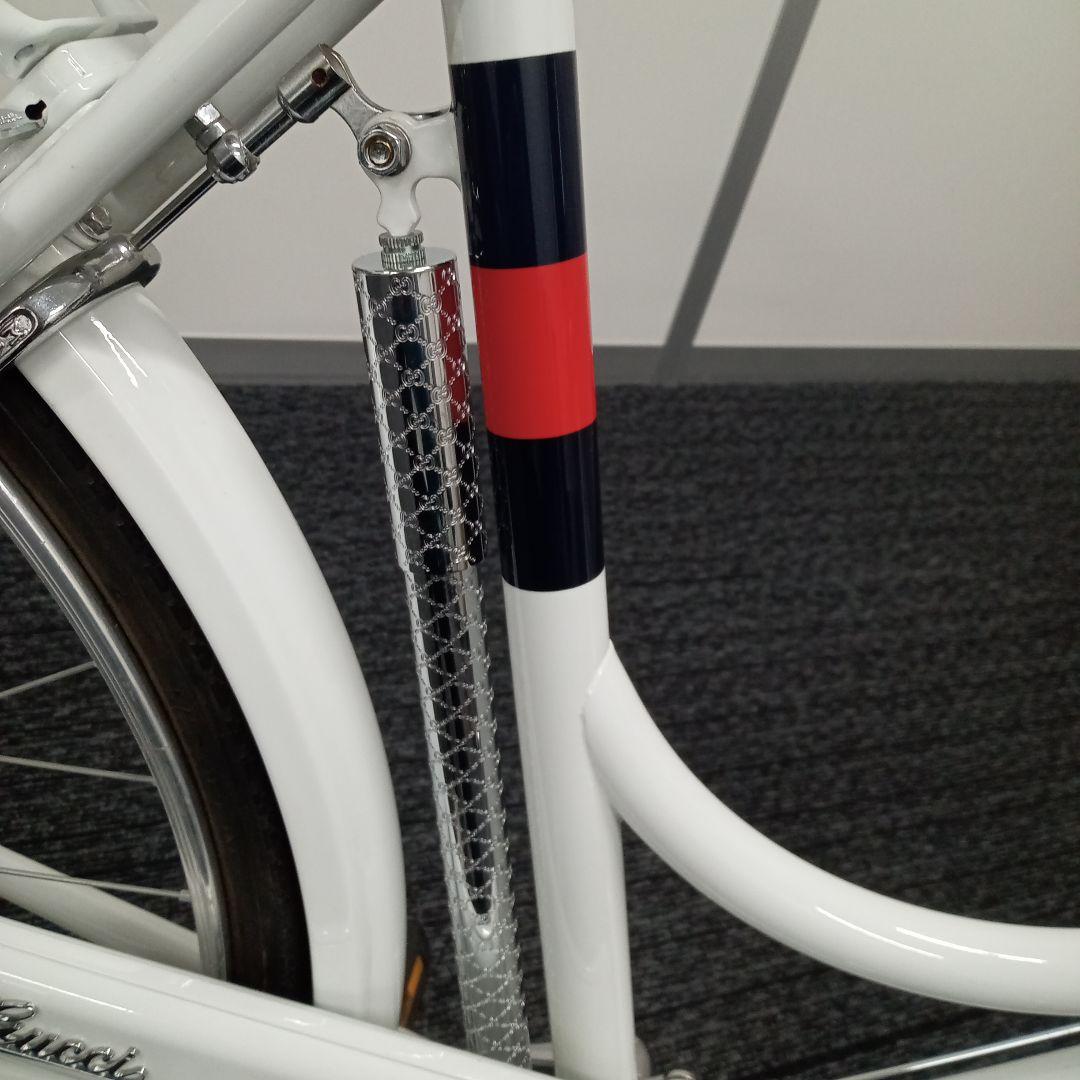 Gucci 自転車 ホワイト レアアイテム