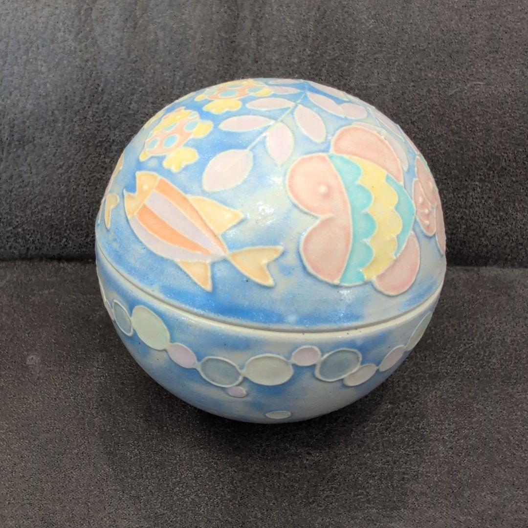 中村かりん　海の蓋物