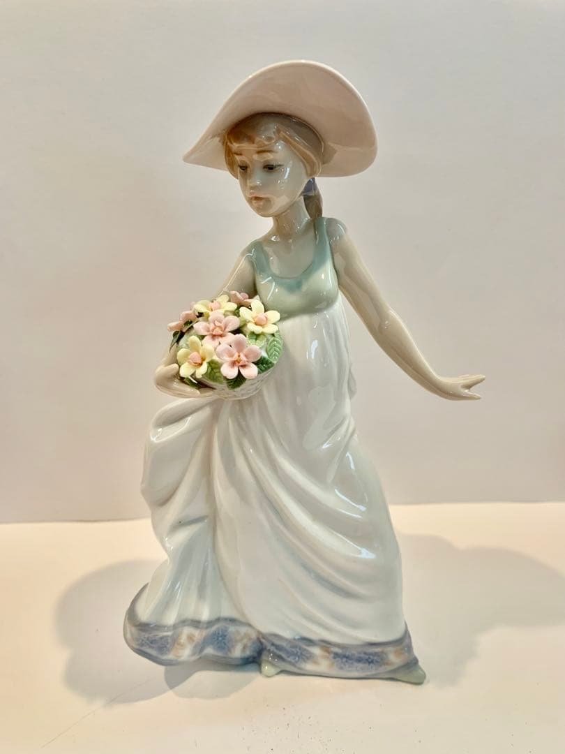 リヤドロ　LLADRO　春の花かご　#5790　置物　陶磁器
