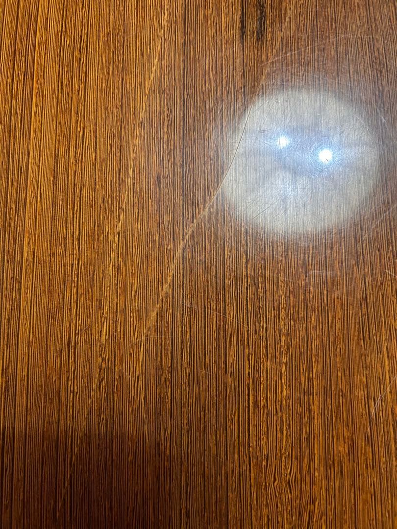 昭和時代の重厚な1枚板無垢材の座卓