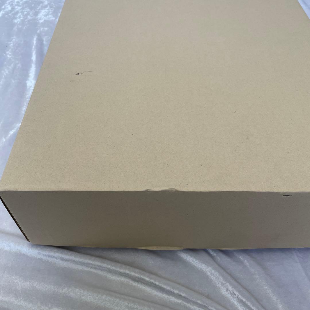 相談中箱付きセイコーSEIKO 掛時計 音楽機能付き電波クロック　スワロフスキー