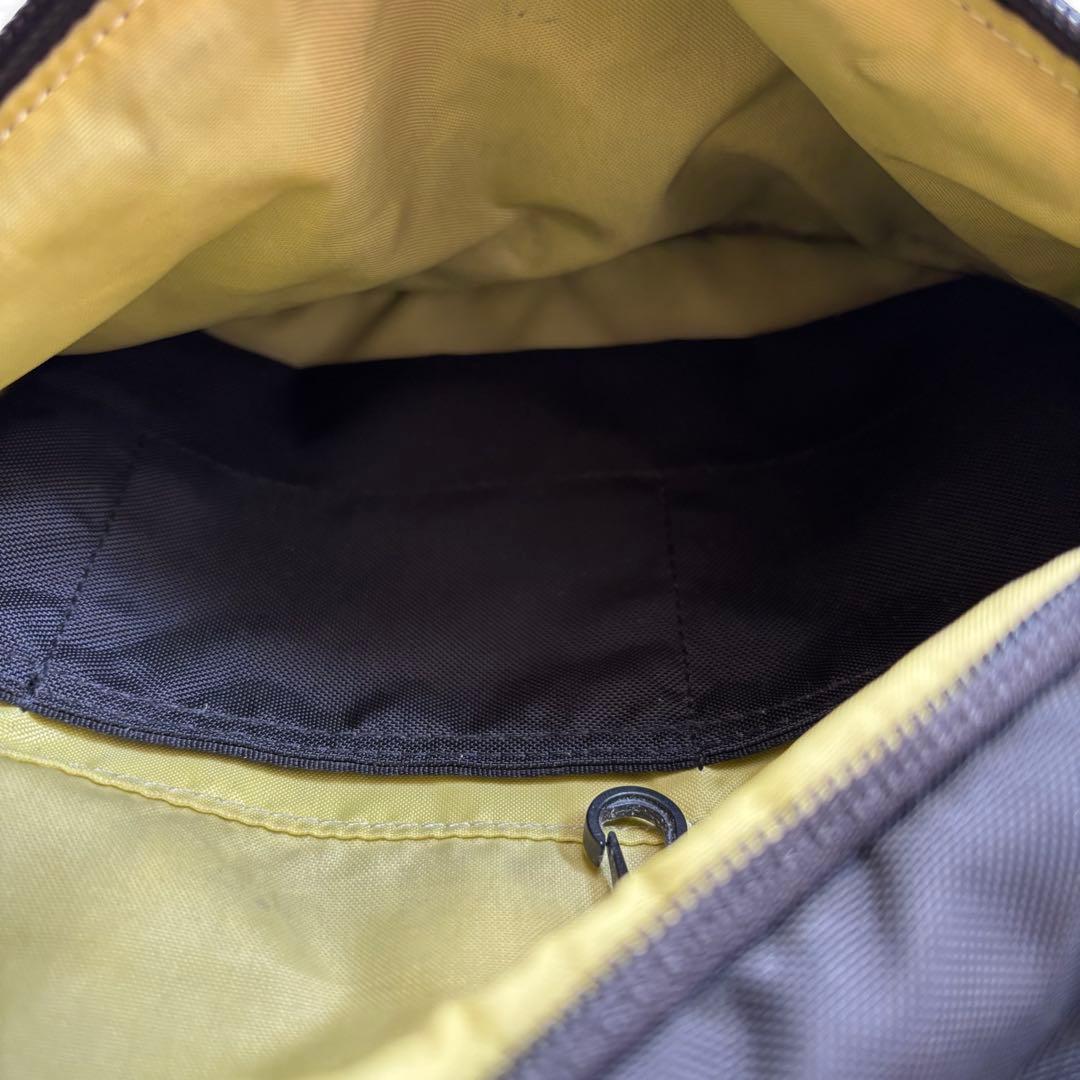 激レア　ARC'TERYXアークテリクス MISTRAL8 メッセンジャーバッグ