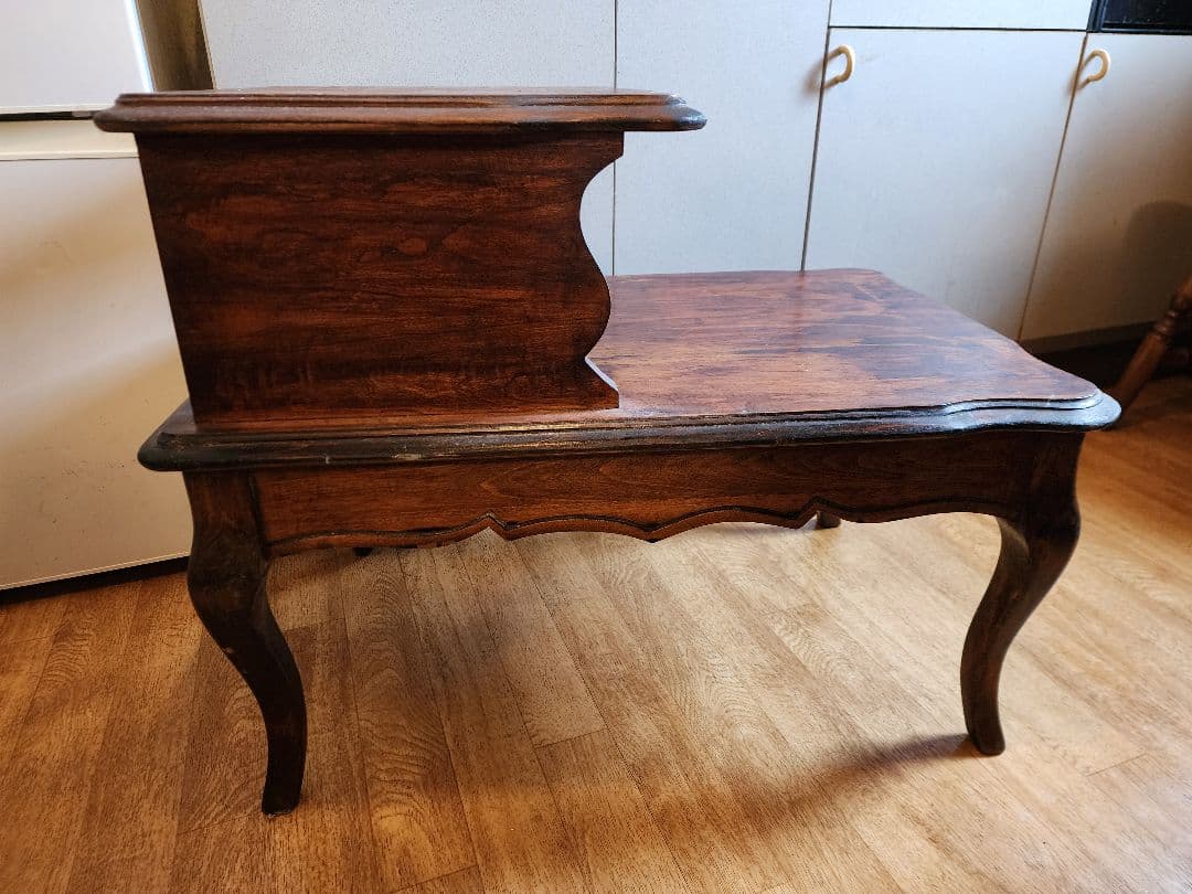 【直接引取限定】ヴィンテージサイドテーブル②　アンティーク家具　レトロ　猫脚