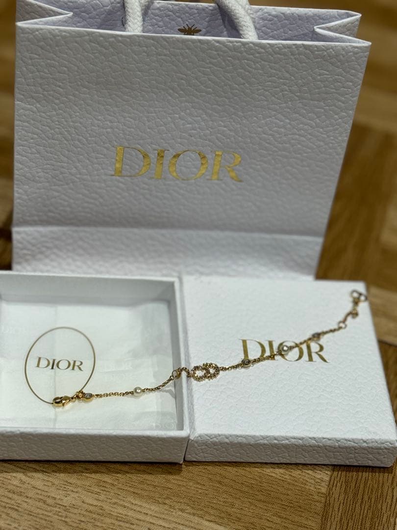 Dior ブレスレット　ゴールド