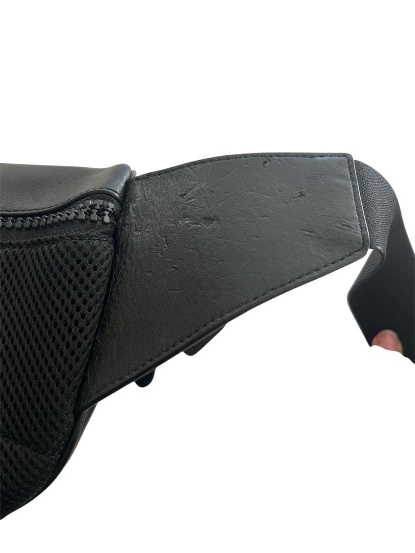 人気⭐︎COACH コーチ F75776 レザー ボディバッグ 黒 ロゴ型押し