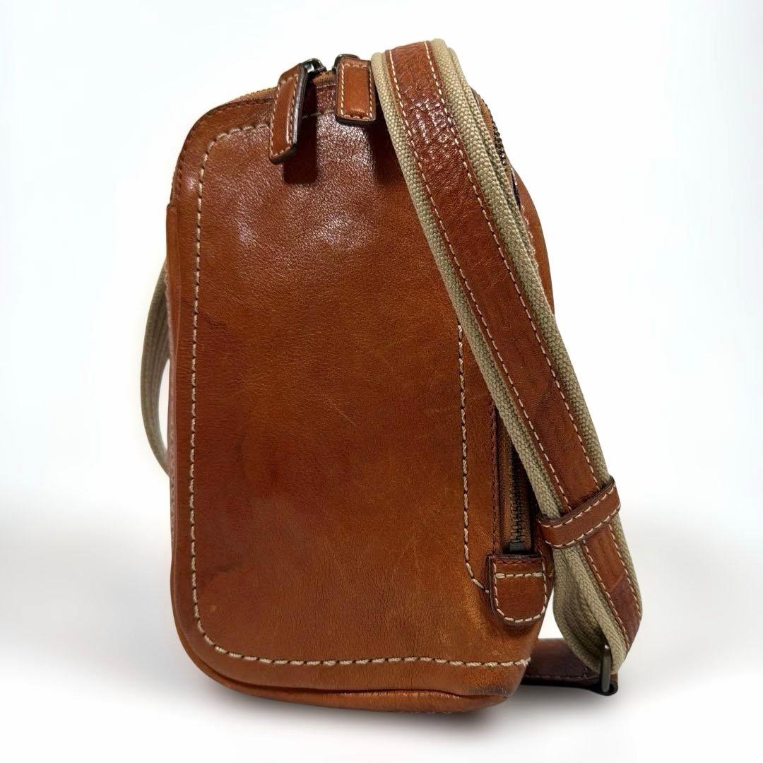 土屋鞄　ボディバッグ　ショルダーバッグ　トーンオイルヌメ　レザー　ブラウン