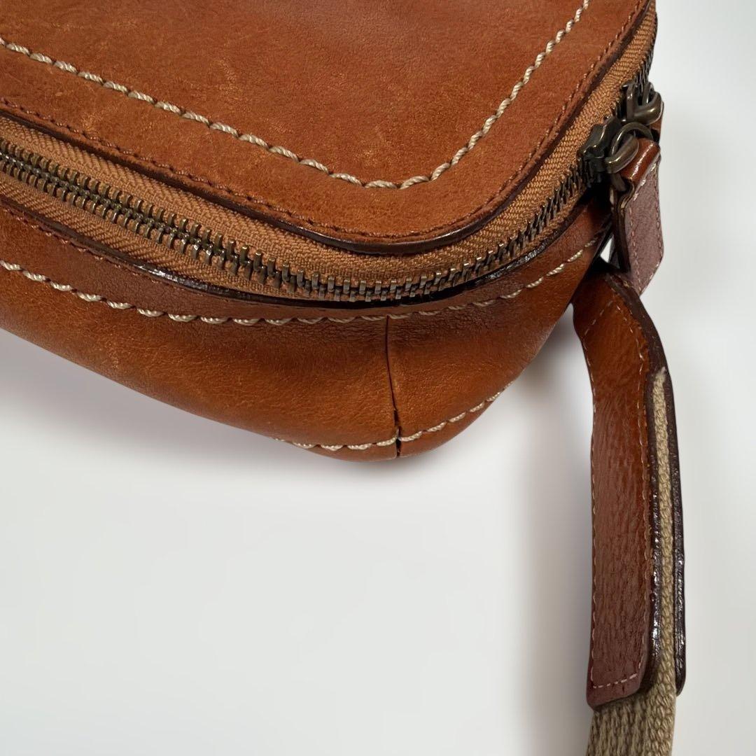 土屋鞄　ボディバッグ　ショルダーバッグ　トーンオイルヌメ　レザー　ブラウン