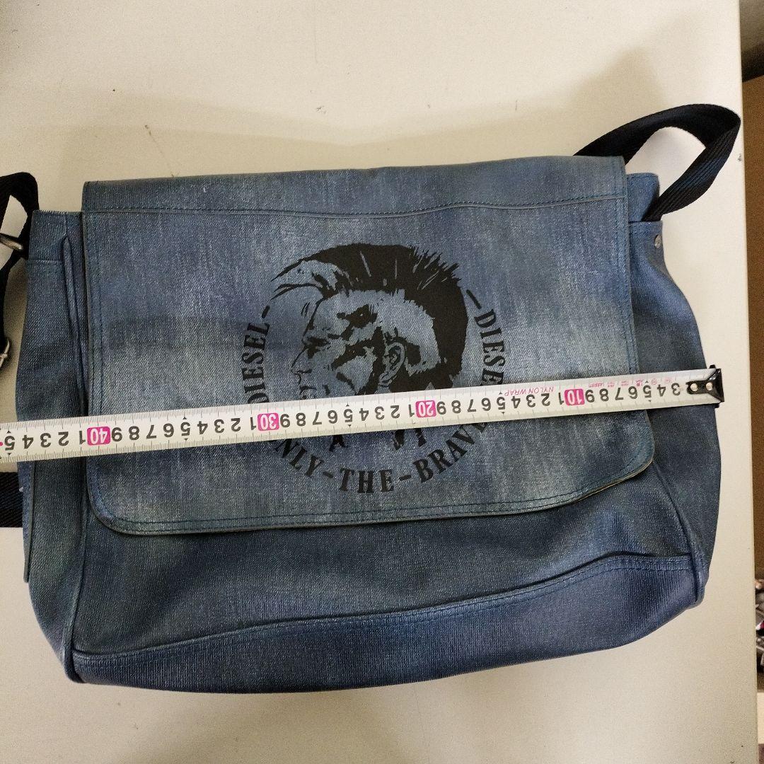 DIESEL BRAVE MAN デニム調 メッセンジャーバッグ ブルー