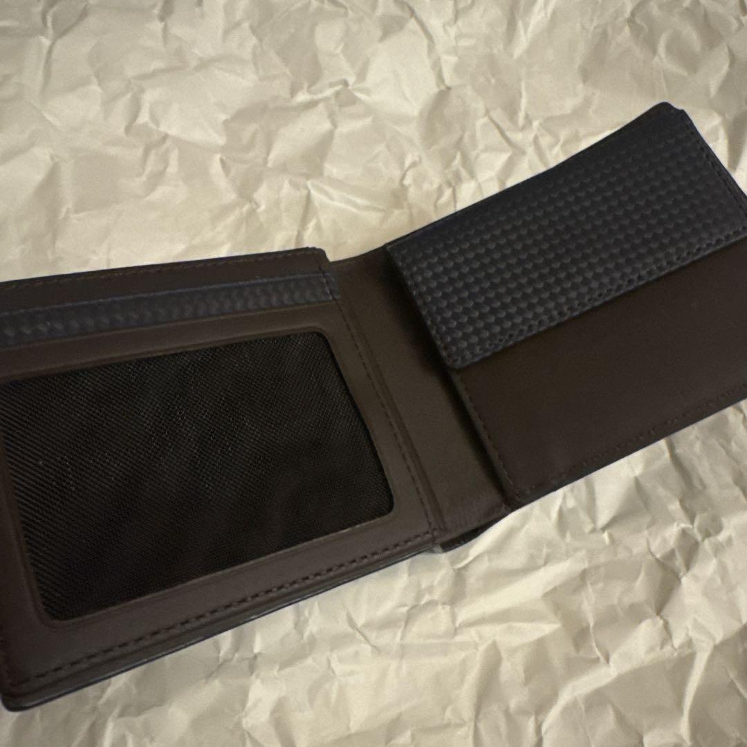 【ノイインテレッセ】二つ折り財布(小銭入れ付き札入)