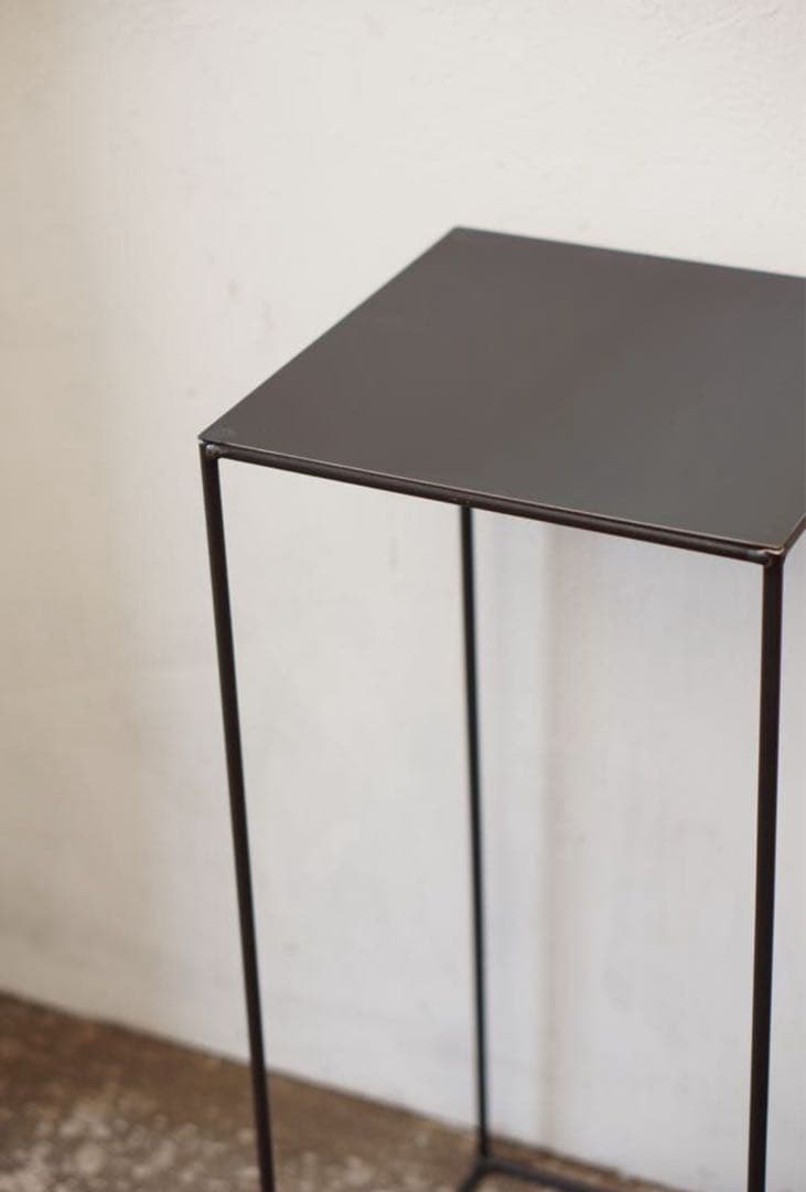 アイアン什器　鉄家具　アイアン家具　植物棚アイアンラック　盆栽展示台