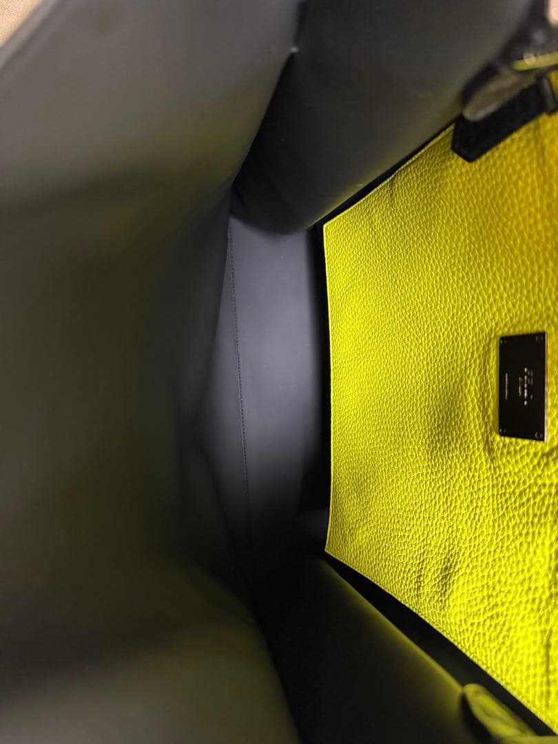 極美✨ フェンディ ピーカブー エックスライト 新作 定価47万円