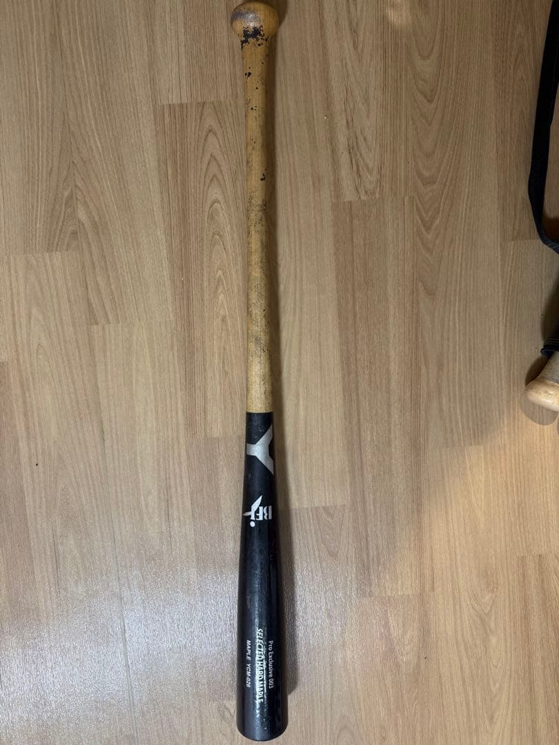 ヤナセ　木製硬式バット