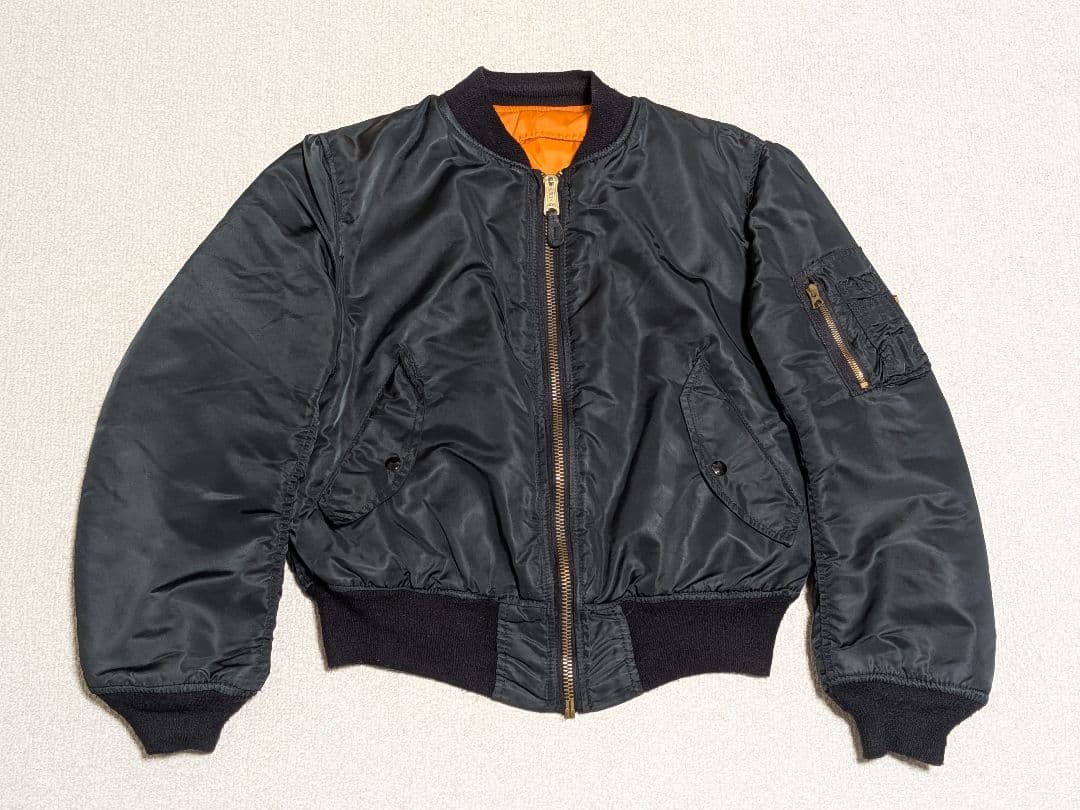 90s アルファMA-1 フライトジャケット黒 短丈 米軍 アメリカ製 米国古着