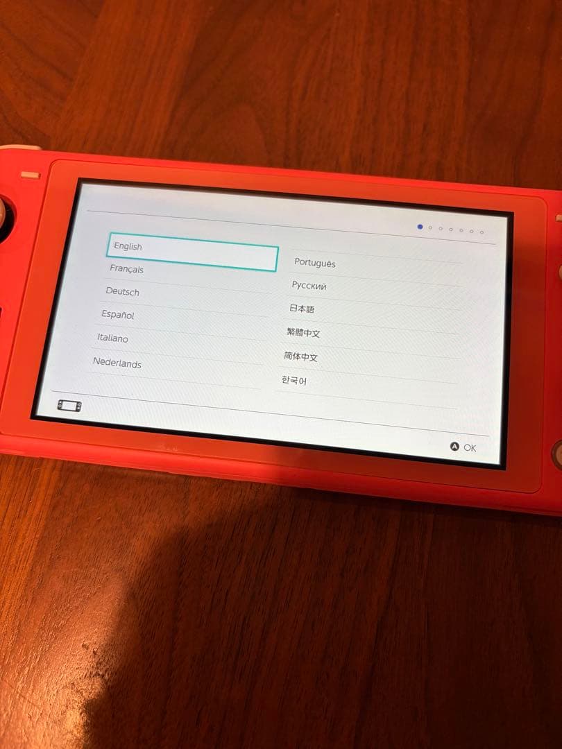 Nintendo Switch Lite コーラル ケース付き