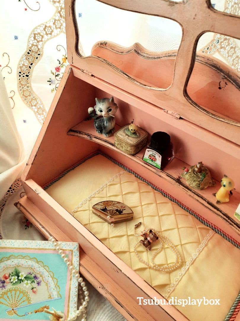 アンティーク・ヴィンテージ調　シャビー　ディスプレイボックス　置き型
