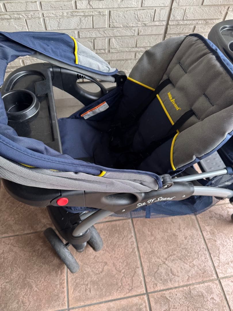 baby trend シットアンドスタンド 2人乗りベビーカー 日本育児