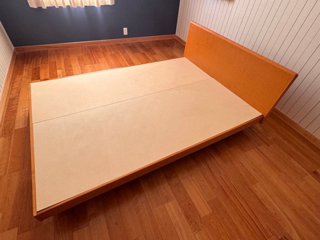 ナチュラル木製セミダブルベッドフレーム