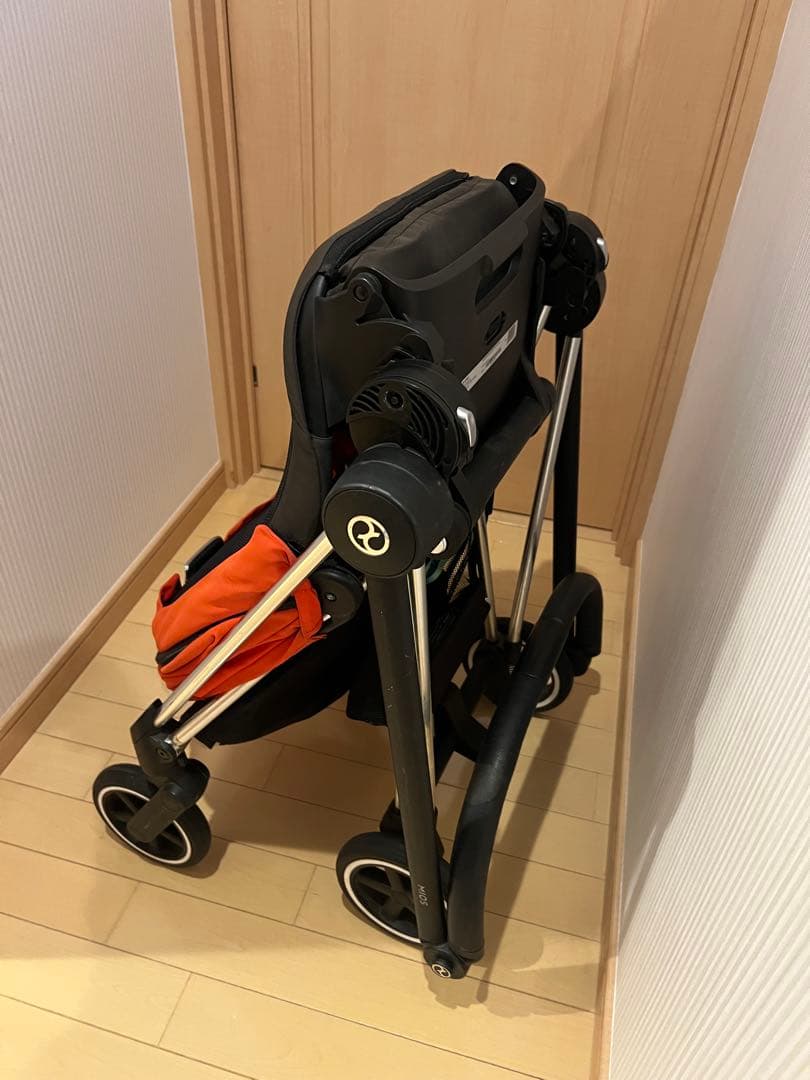 サイベックス　ミオス　ベビーカー　赤