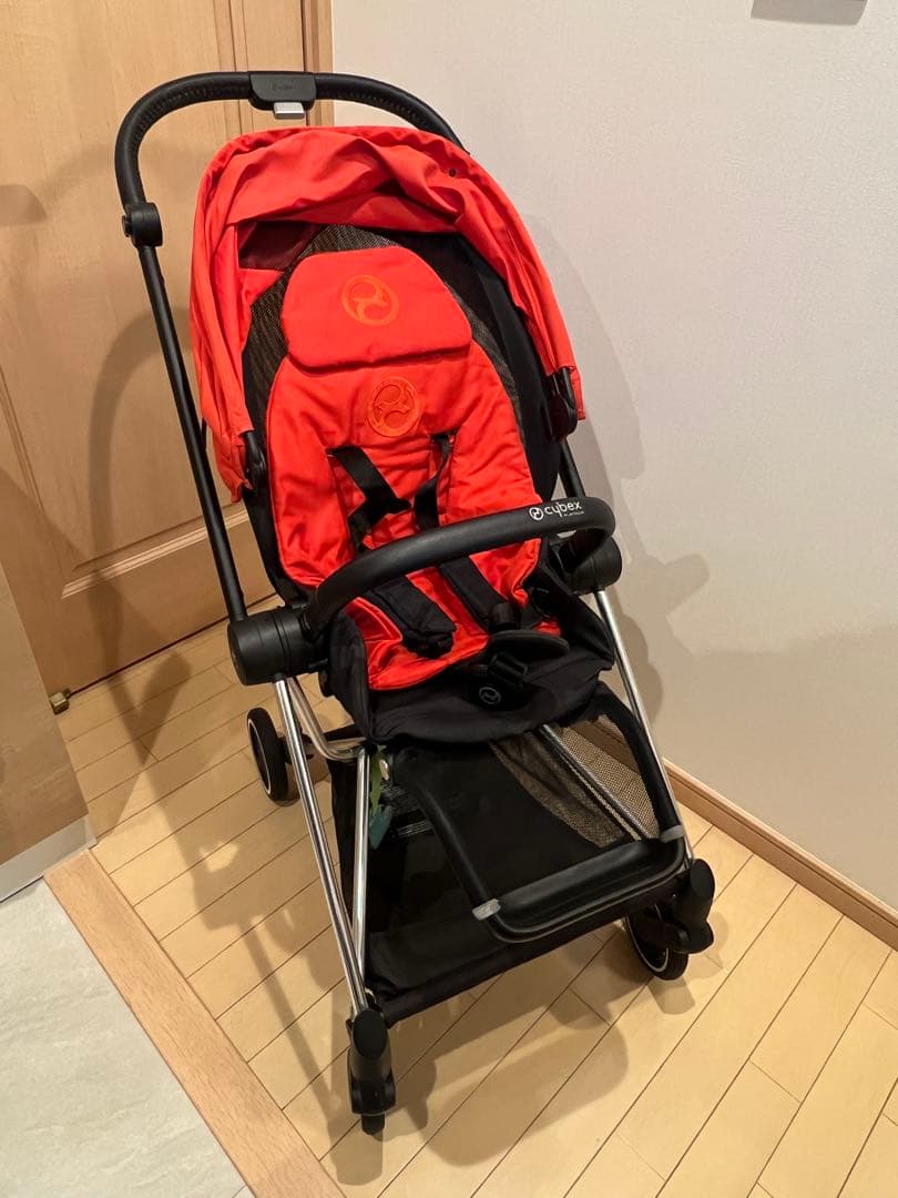 サイベックス　ミオス　ベビーカー　赤