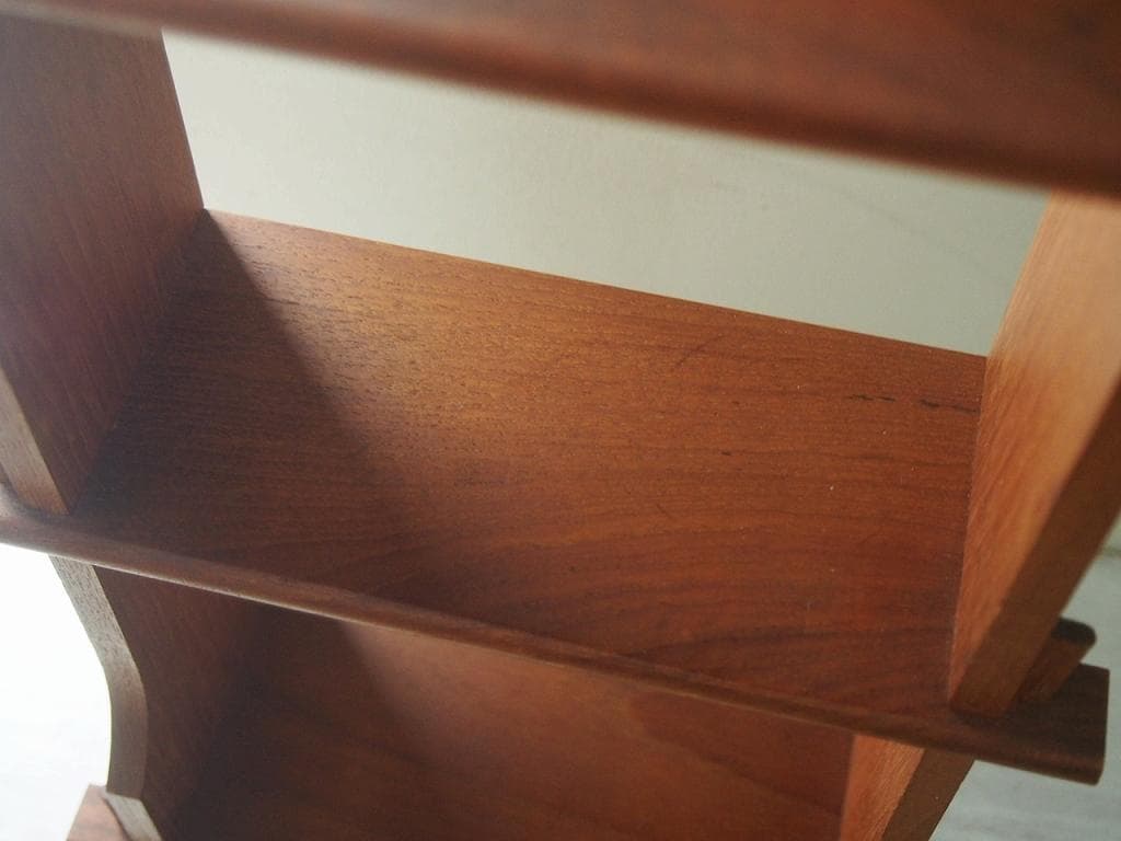 北欧ヴィンテージ チーク ウォールシェルフ ウェグナー チェア 花瓶 プレート