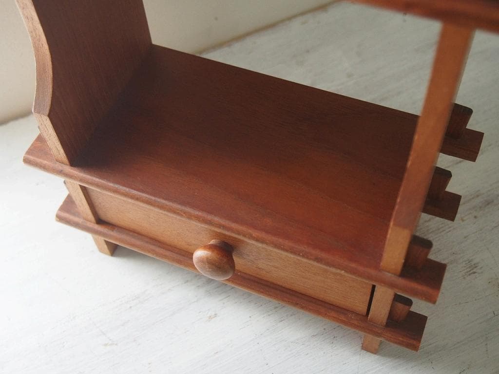 北欧ヴィンテージ チーク ウォールシェルフ ウェグナー チェア 花瓶 プレート