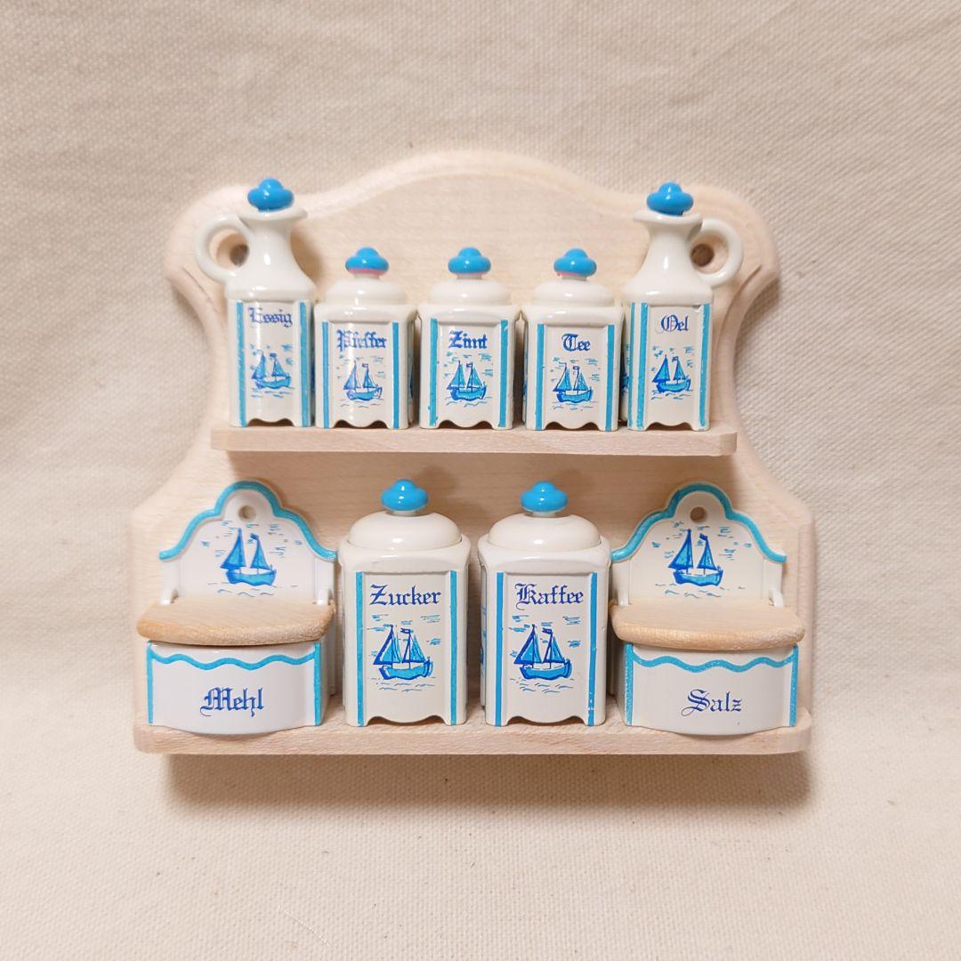 ヨット柄の水色キャニスターと棚のセット ボードヘニッヒ ドールハウス ミニチュア