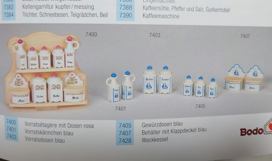 ヨット柄の水色キャニスターと棚のセット ボードヘニッヒ ドールハウス ミニチュア