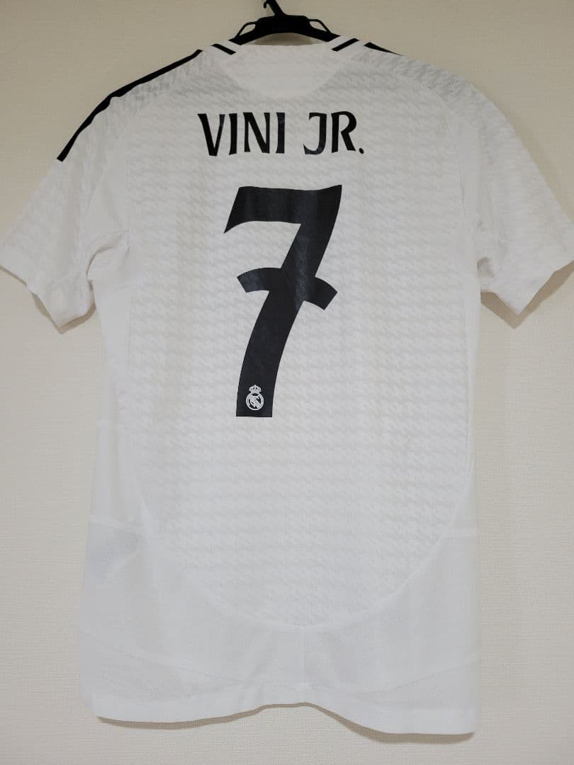 レアルマドリード ヴィニシウス オーセンティック ユニフォーム 正規品 サッカー