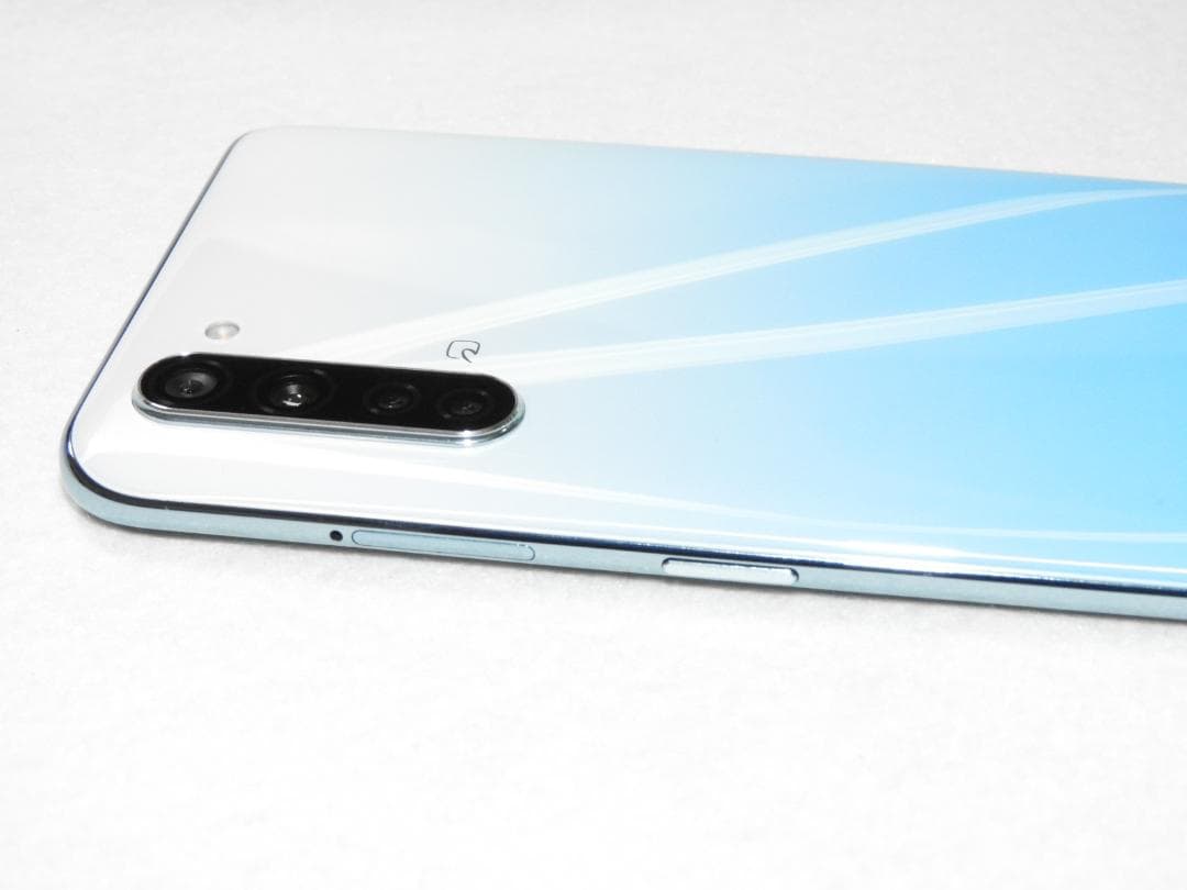 良品 OPPO Reno3 A ホワイト A002OP SIMフリー