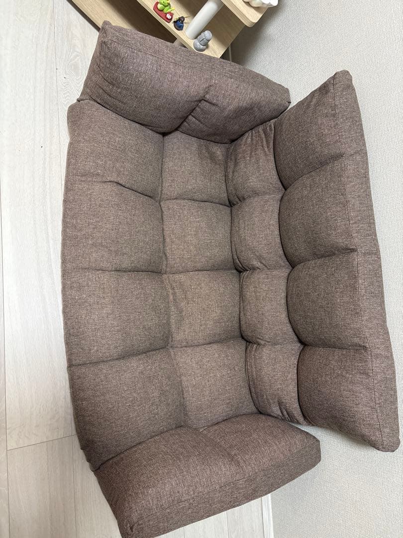 ブラウン クッション付きL字型ソファ