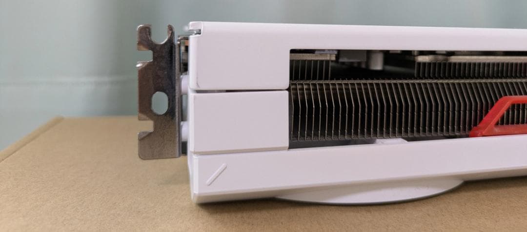 グラフィックボード・グラボ・ビデオカード SAPPHIRE PURE Radeon RX 7700 XT